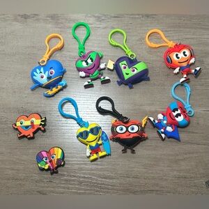 Lot of 7 American Heart Association Keychains Kids Heart Challenge +‎ 2 Charms.